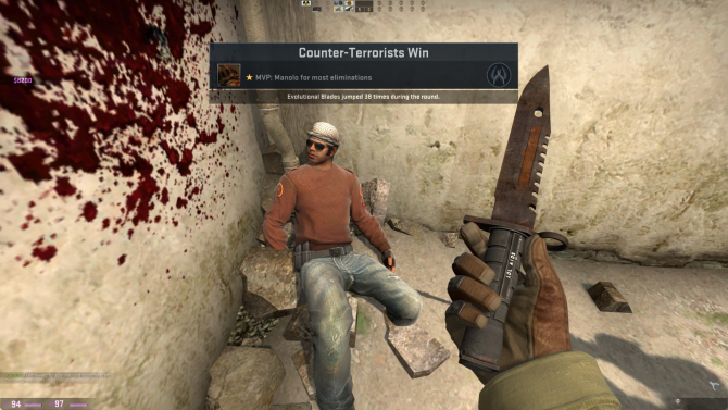 How to use Knife in CS 1.6